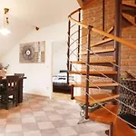 Mit Waschmaschine Und Geschirrspueler By Interhome 公寓 布拉格