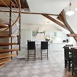 公寓 Mit Waschmaschine Und Geschirrspueler By Interhome