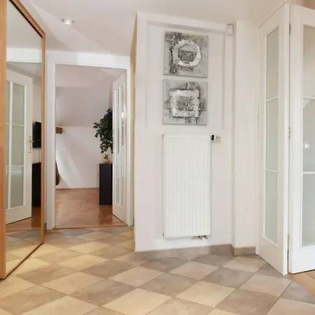 Mit Waschmaschine Und Geschirrspueler By Interhome Apartament *